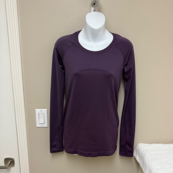 Lululemon Swiftly Tech Long Sleeve 2.0 Grape Thistle / Grape Thistle Size 6 $78 - Picture 7 of 14